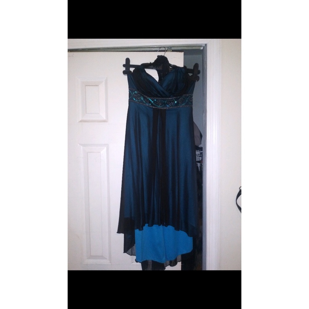 Girls blue dress !